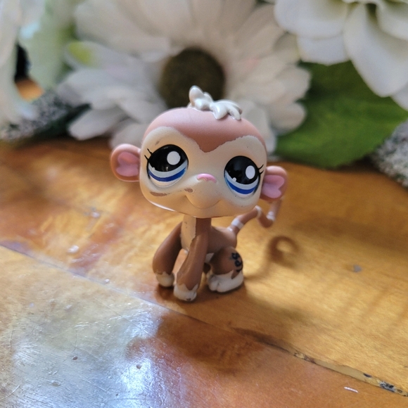Littlest Pet Shop LPS #1450 Monkey Brown Cream Blue Eyes 2007 B - Picture 1 of 11